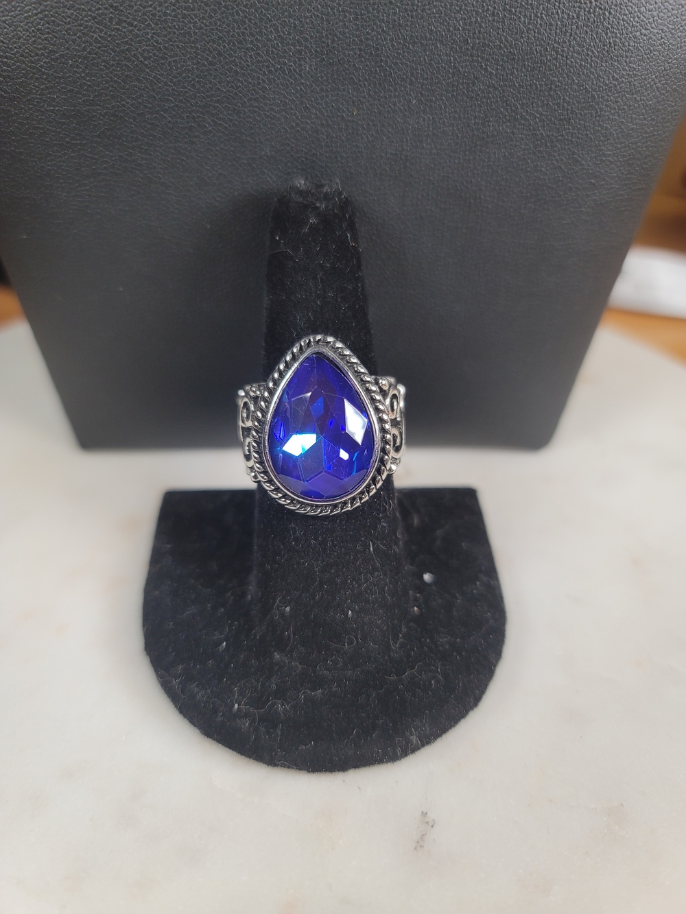 paparazzi Silver Teardrop Royal Blue & Purple Flash Crystal Ring